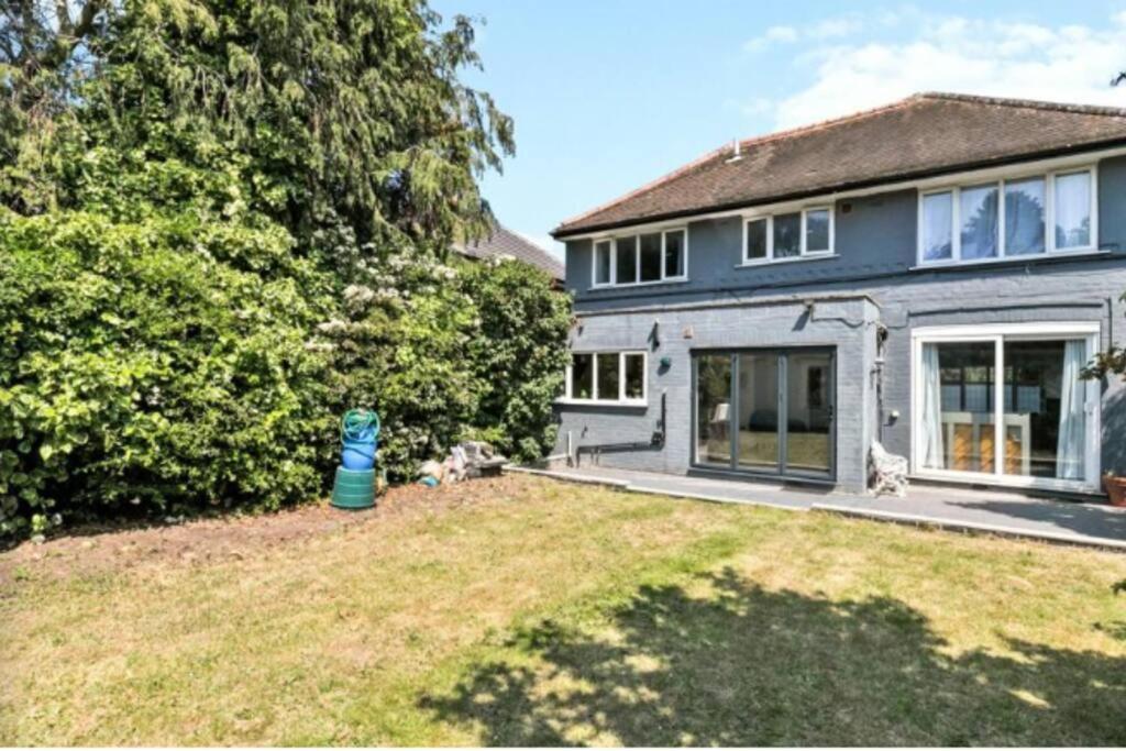 Large Family Home Near Richmond Park New Malden Zewnętrze zdjęcie