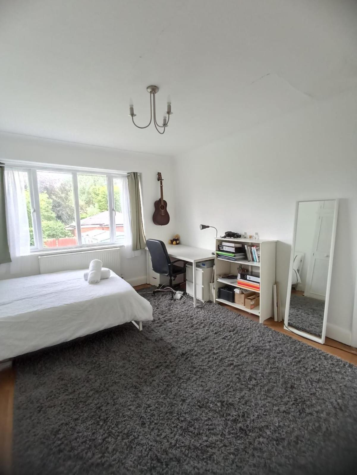 Large Family Home Near Richmond Park New Malden Zewnętrze zdjęcie
